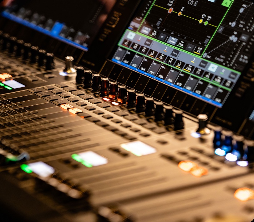 Audio mixer dmi