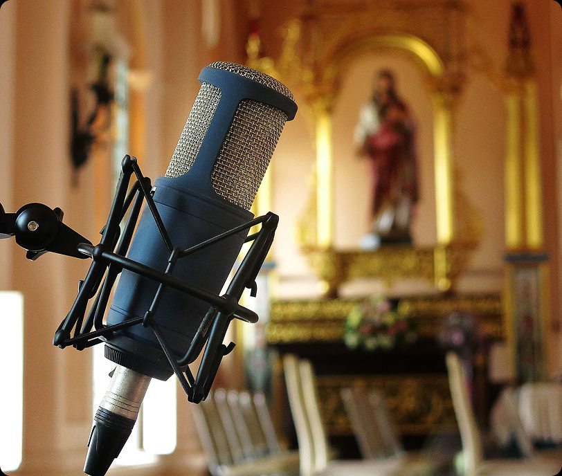 Microphone studio